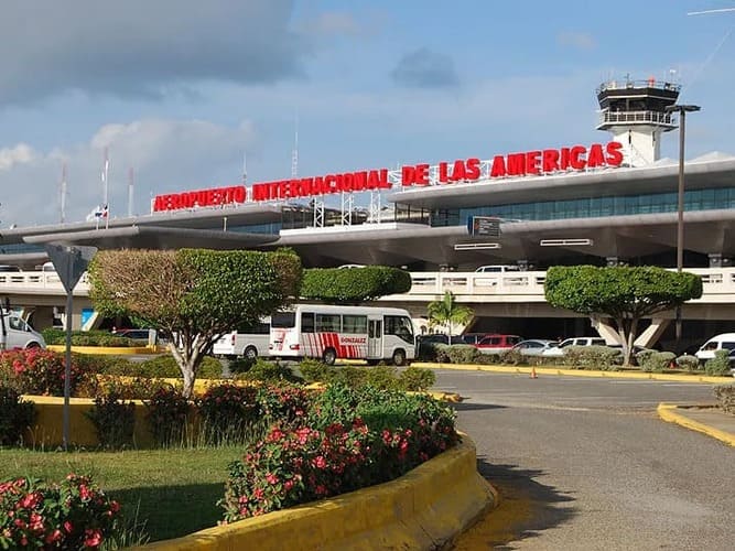 Transporte al Aeropuerto de Santo Domingo (SDQ)